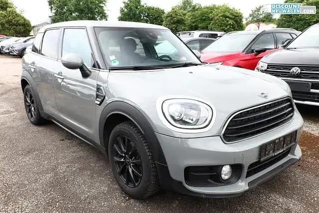 Moonwalk grey metallic Gebraucht 2018 Mini One Countryman Pepper SUV | 14.268 € (Fairer Preis) - Bild 1/3