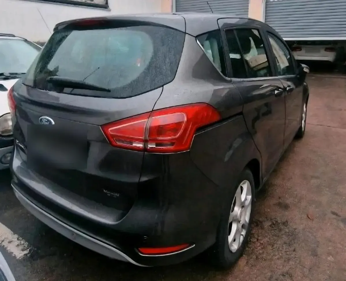 Occasion Ford B-MAX 95 ch (69 kW) 2016 Gris Monospace
