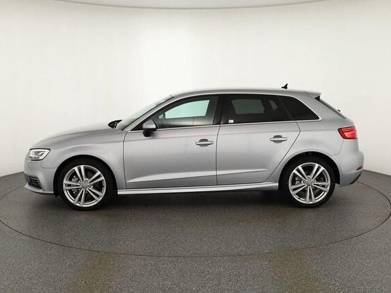 Gebraucht Audi A3 Comfort 204 PS (150 kW) 2020 Andere Limousine