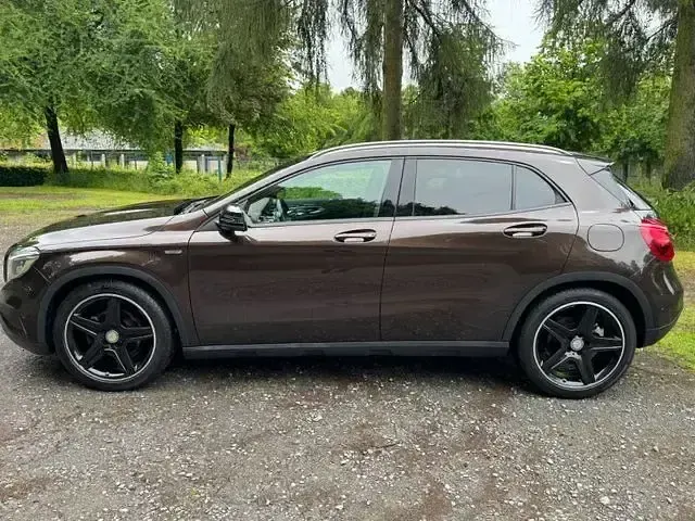 Gebraucht Mercedes GLA200 AMG Edition 1 156 PS (114 kW) 2014 Andere SUV