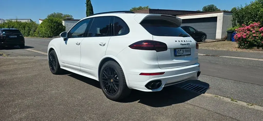 Gebraucht Porsche Cayenne 441 PS (324 kW) 2016 Weiß SUV