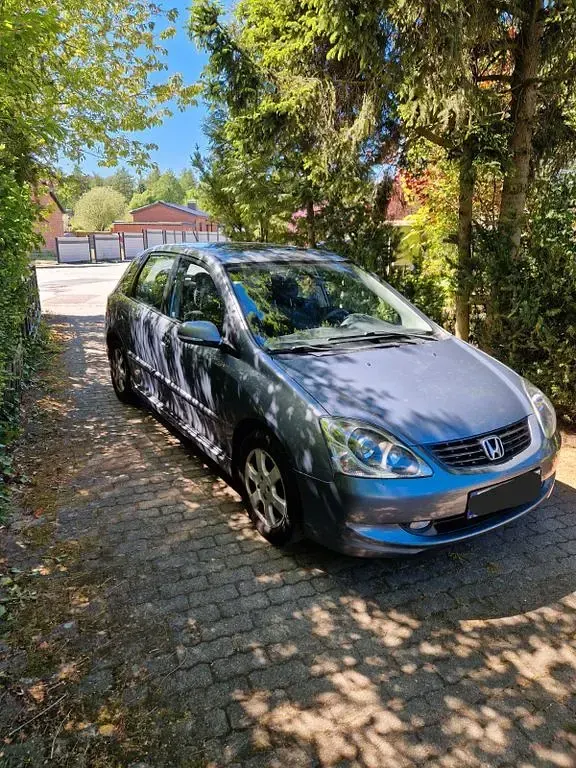 Occasion Honda Civic 110 ch (80 kW) 2004 Gris Berline