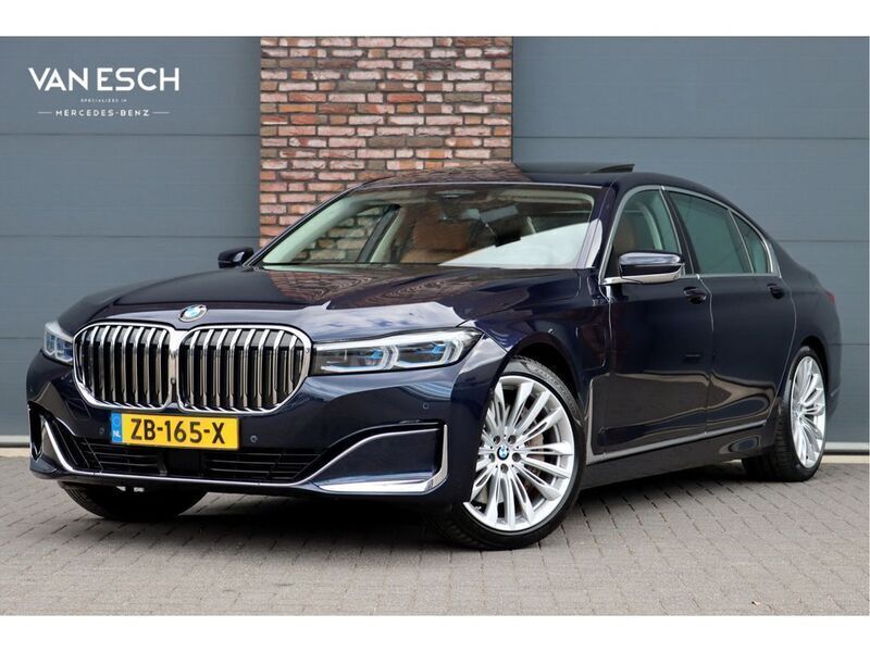 Blau Gebraucht 2019 BMW 745e Executive Limousine | 44.500 € (Guter Preis) - Bild 1/4