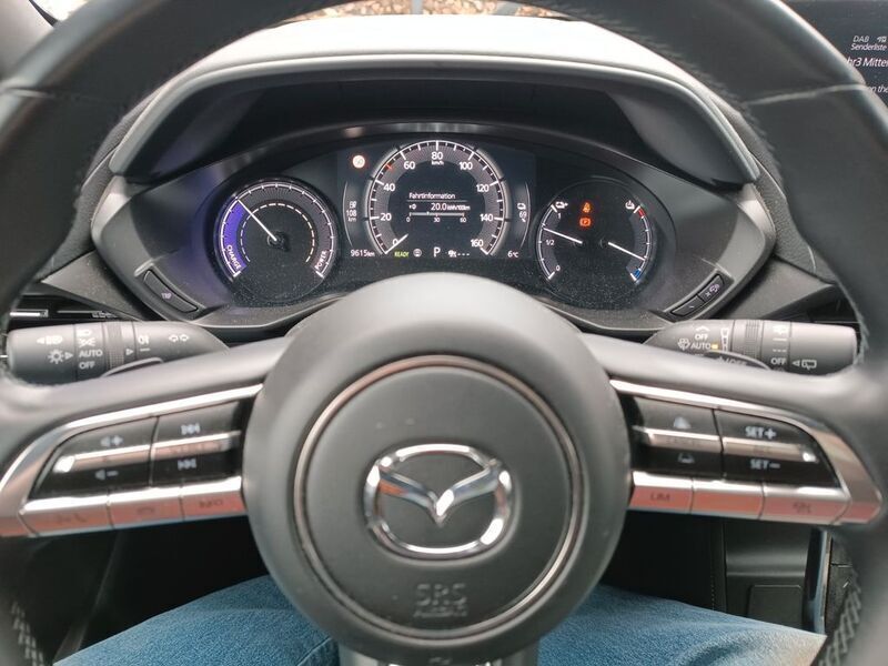 Grau Gebraucht 2022 Mazda MX30 SUV | 18.999 € (Fairer Preis) - Bild 1/4