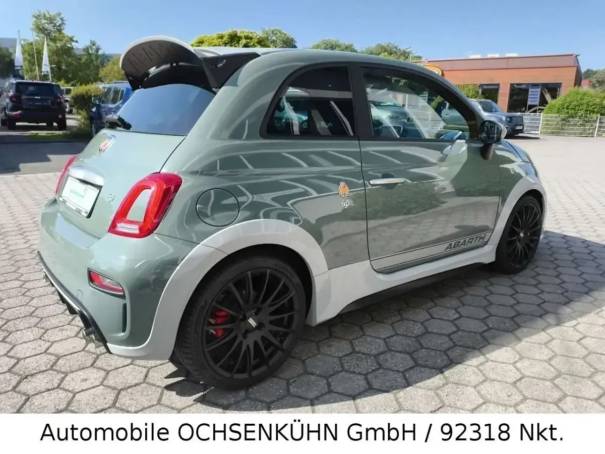Gebraucht Abarth 695 179 PS (131 kW) 2020 Grün Kleinwagen