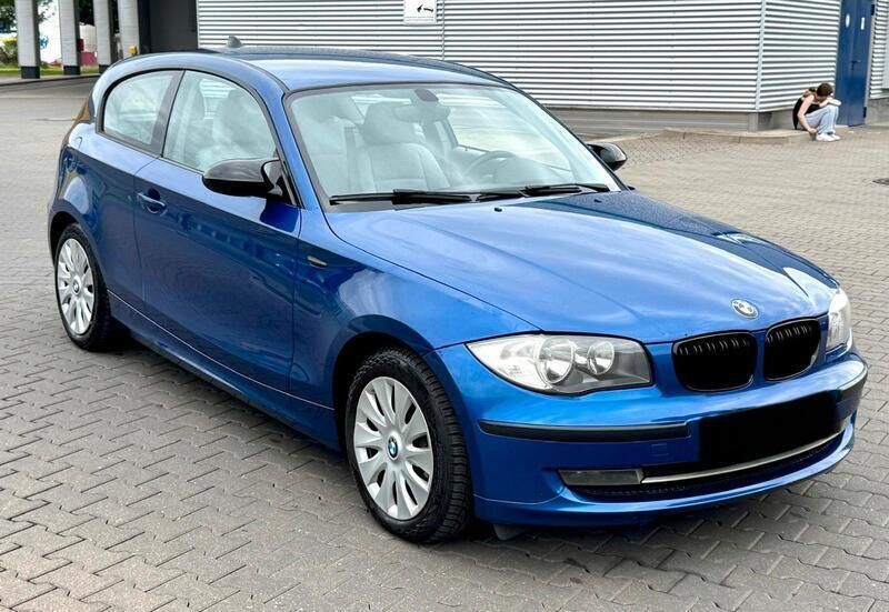 Blau Gebraucht 2007 BMW 118 Kleinwagen | 2.290 € (Superpreis) - Bild 1/4