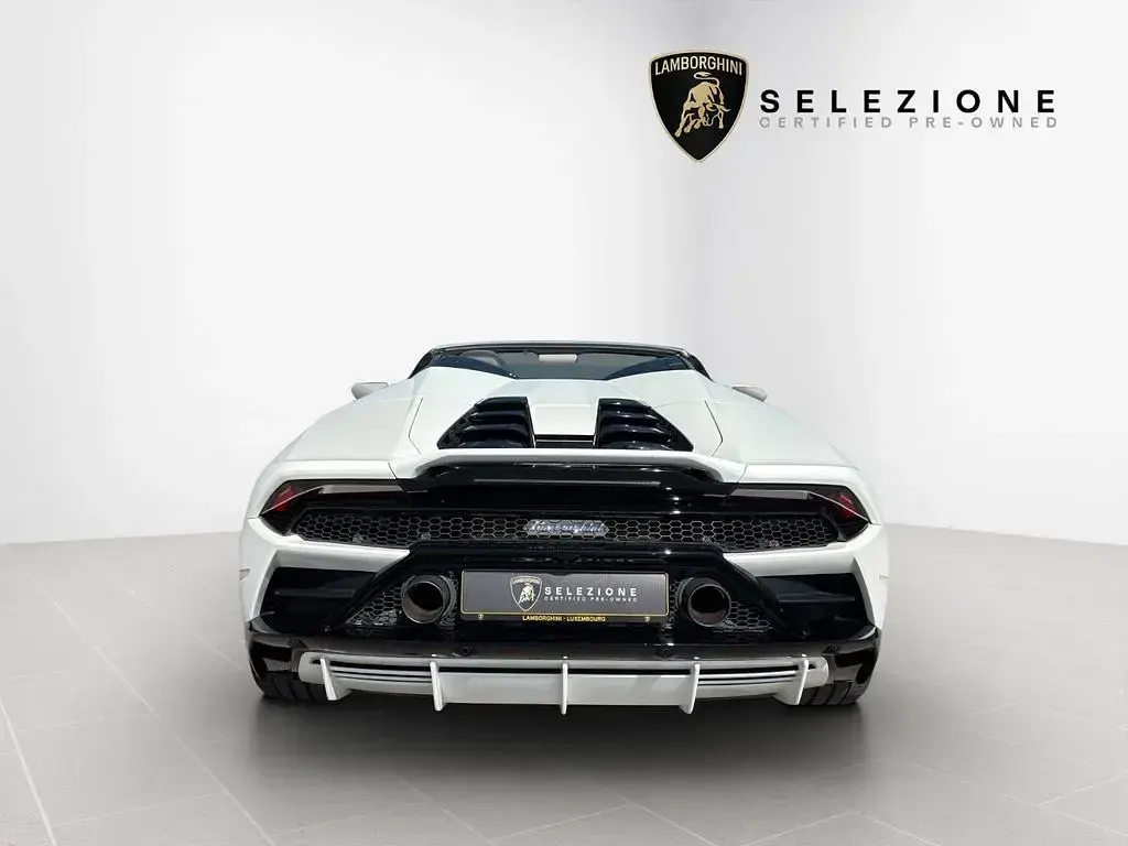 Second-hand Lamborghini Huracán 640 CP (470 kW) 2020 Alb Cabrio