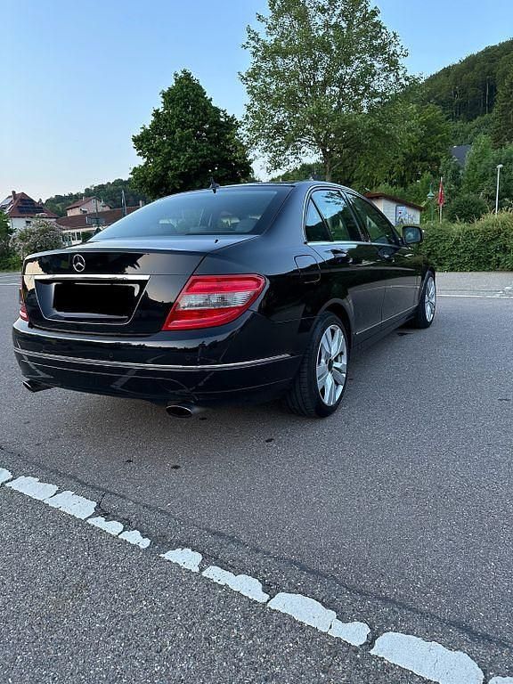 Gebraucht Mercedes C320 Avantgarde 224 PS (164 kW) 2007 Schwarz Limousine