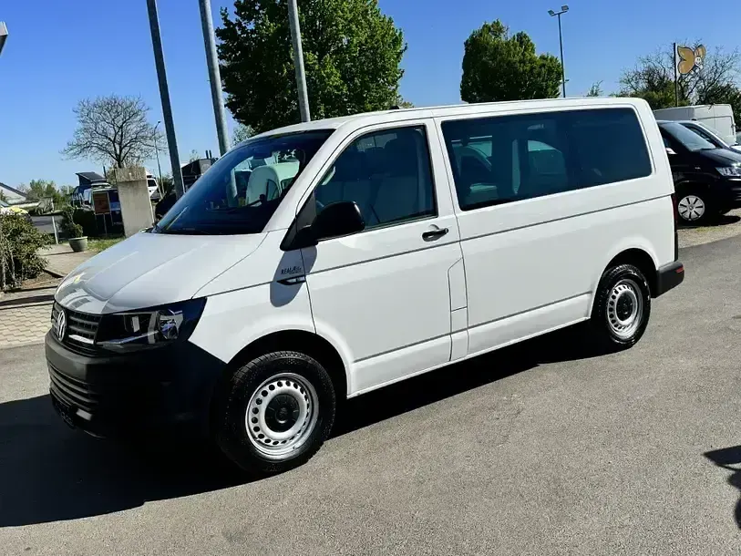 Używany VW Transporter 150 KM (110 kW) 2017 Biały Van