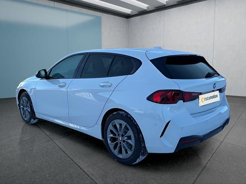Neu BMW 116 122 PS (89 kW) 2025 Weiß Kleinwagen