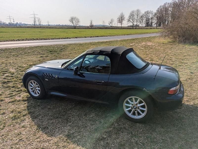 Gebraucht BMW Z3 116 PS (85 kW) 1997 Blau Cabrio