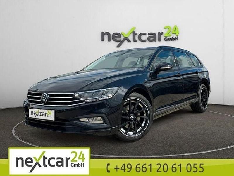 Schwarz Gebraucht 2022 VW Passat Kombi | 16.990 € (Guter Preis) - Bild 1/4