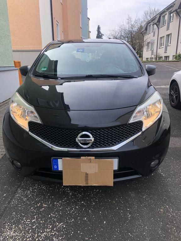 Gebraucht Nissan Note Acenta 90 PS (66 kW) 2016 Schwarz Kleinwagen