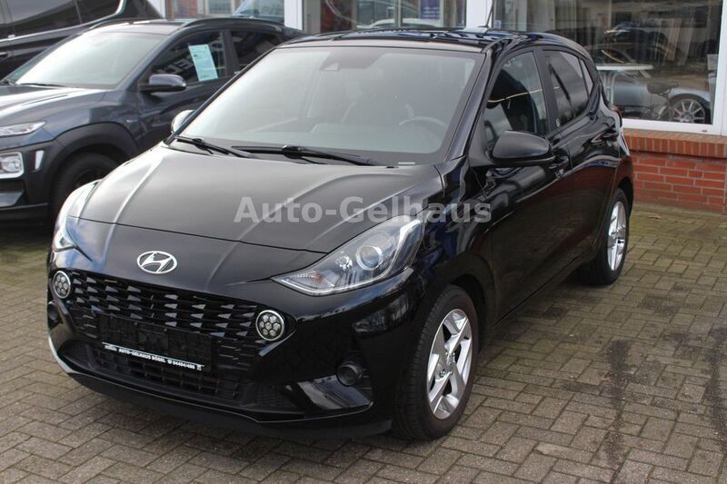 Schwarz Gebraucht 2021 Hyundai i10 Edition 30 Kleinwagen | 13.900 € (Fairer Preis) - Bild 1/4