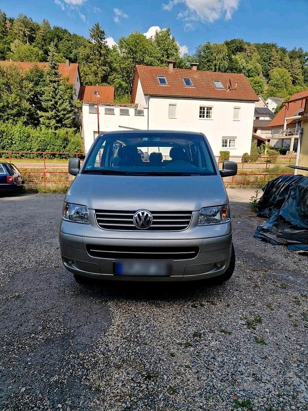 Grün Gebraucht 2005 VW T5 Van | 6.000 € (Superpreis) - Bild 1/4