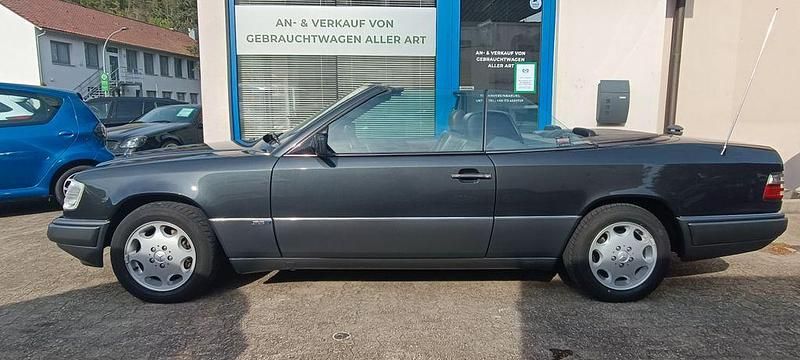Gebraucht Mercedes E320 Sportline 220 PS (161 kW) 1994 Grau Cabrio