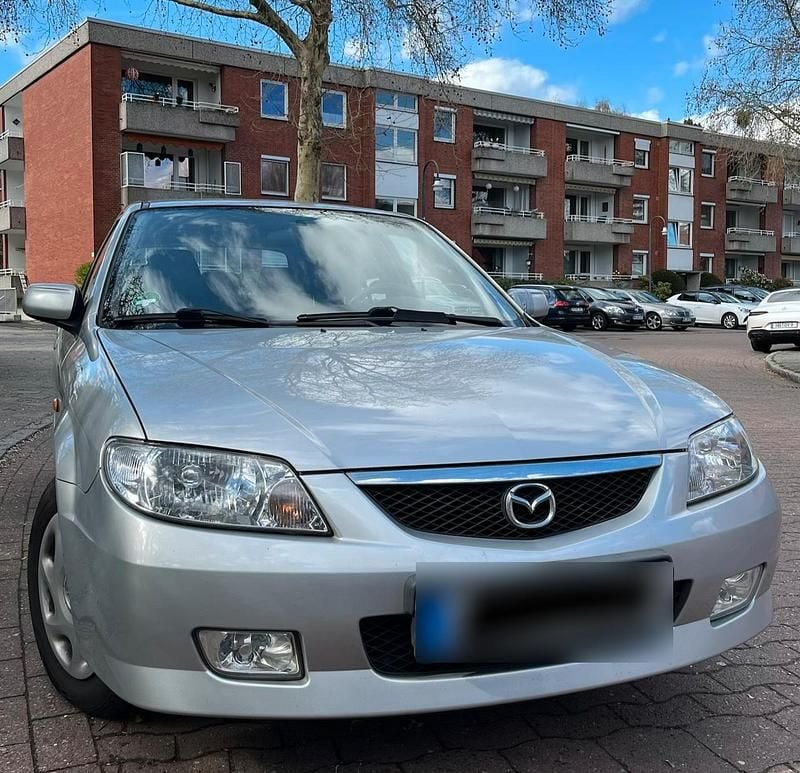 Gebraucht Mazda 323F 98 PS (72 kW) 2002 Silber Limousine