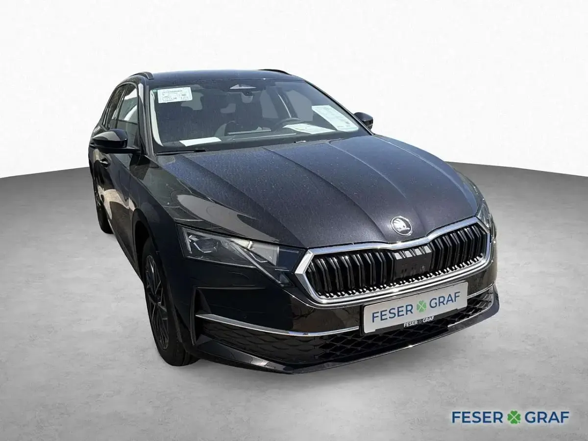 Nowe Skoda Octavia 150 KM (110 kW) 2026 Czarny Kombi