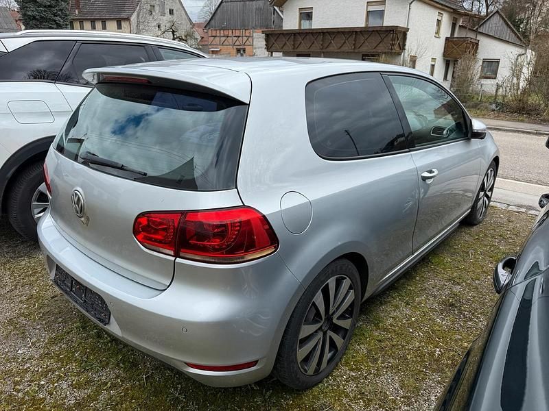 Gebraucht VW Golf VI GTD 170 PS (125 kW) 2011 Silber Kleinwagen