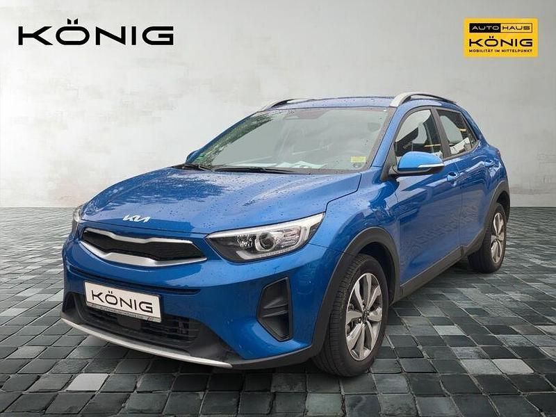 Blau Gebraucht 2023 Kia Stonic Vision SUV | 19.490 € (Fairer Preis) - Bild 1/4