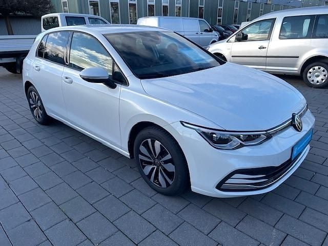 Gebraucht VW Golf VIII Move 150 PS (110 kW) 2023 Weiss Limousine