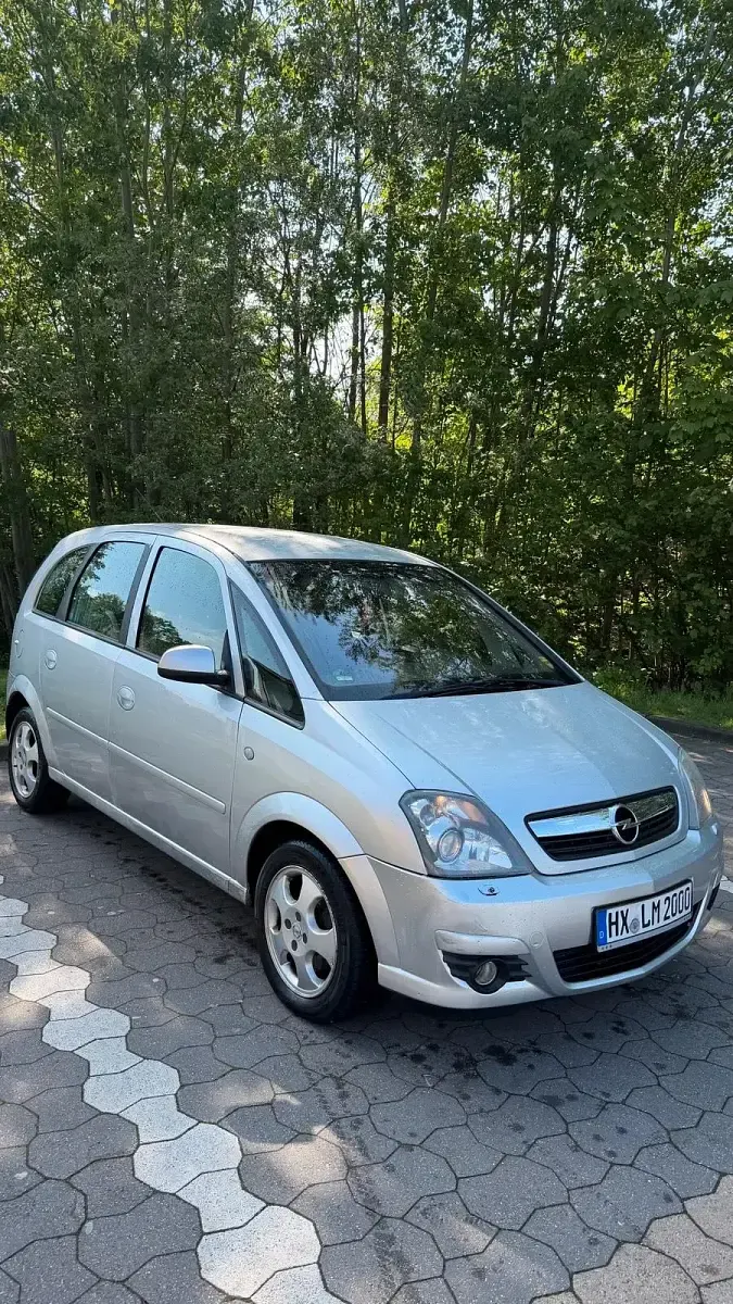 Używany Opel Meriva 105 KM (77 kW) 2006 Srebrny Minivan