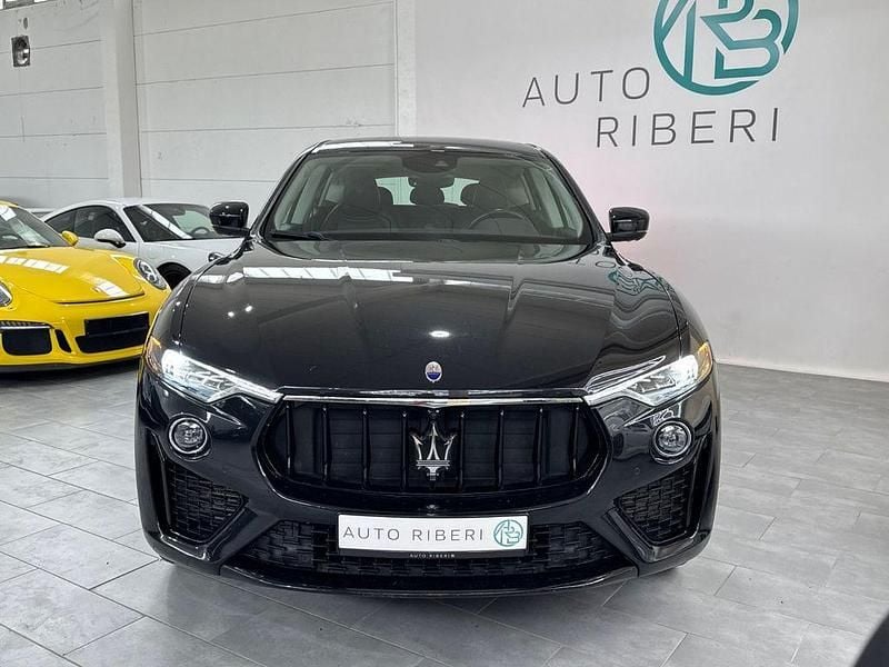 Gebraucht Maserati Levante 430 PS (316 kW) 2020 Schwarz SUV