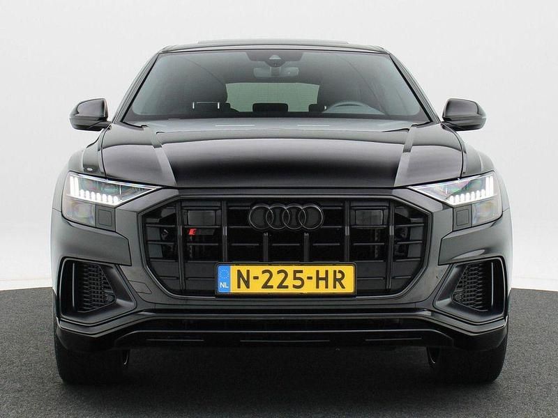 Gebraucht Audi SQ8 507 PS (372 kW) 2021 Schwarz SUV
