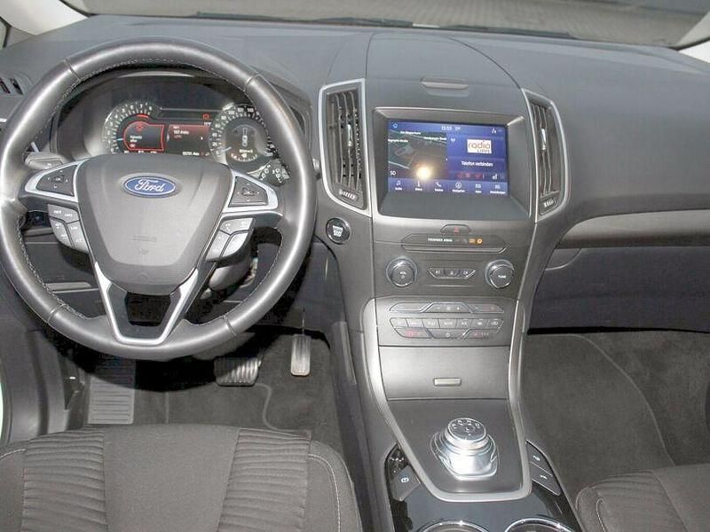 Gebraucht Ford S-MAX S 190 PS (139 kW) 2022 Weiß Van / Kleinbus