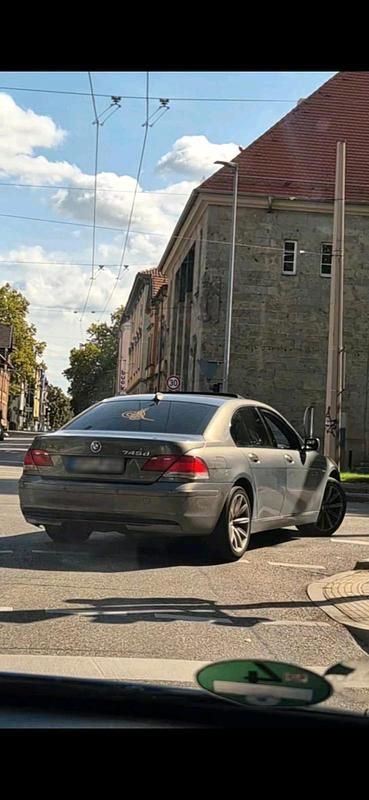 Gebraucht BMW 745 333 PS (244 kW) 2007 Andere farben Limousine