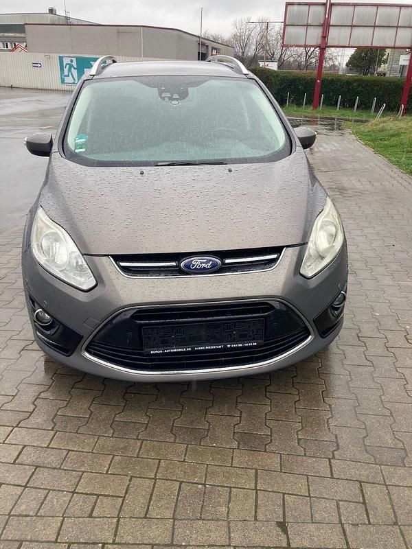 Gebraucht Ford Grand C-Max 140 PS (102 kW) 2013 Braun Van / Kleinbus