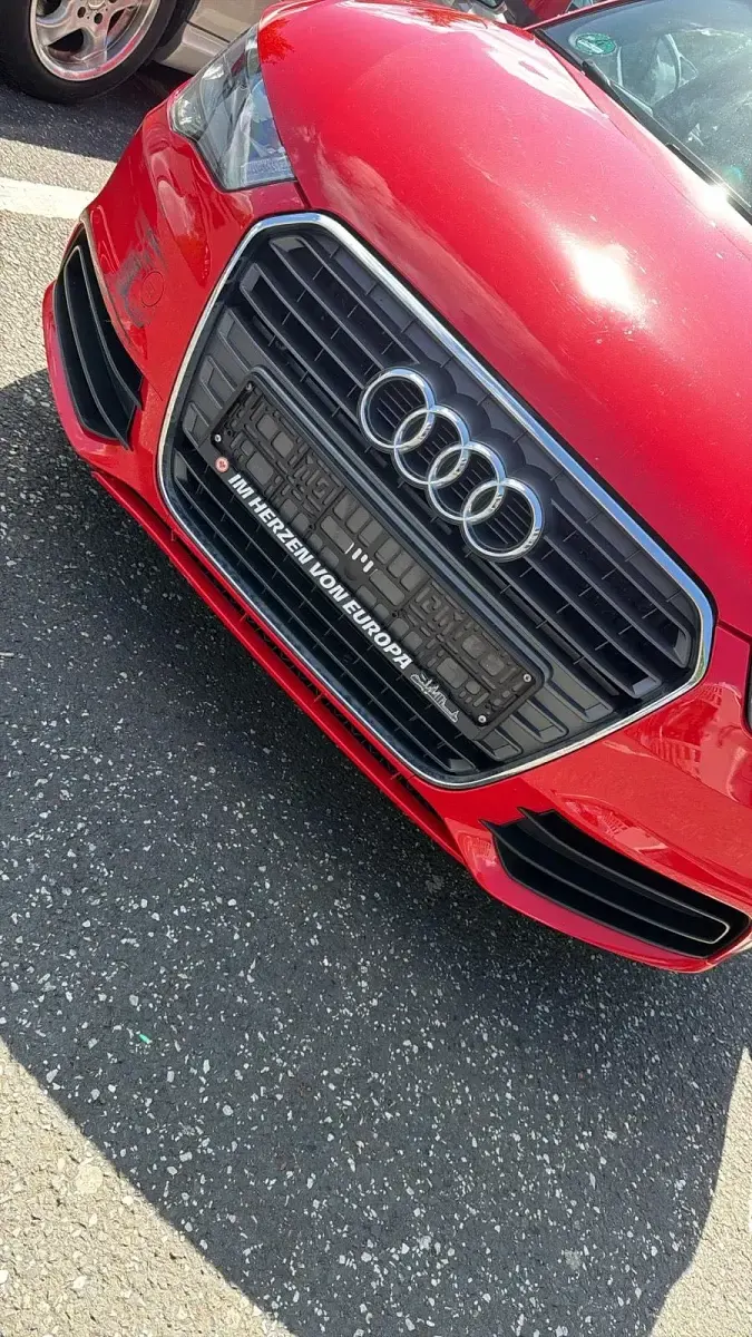 Gebraucht Audi A1 81 PS (59 kW) 2012 Rot Kleinwagen