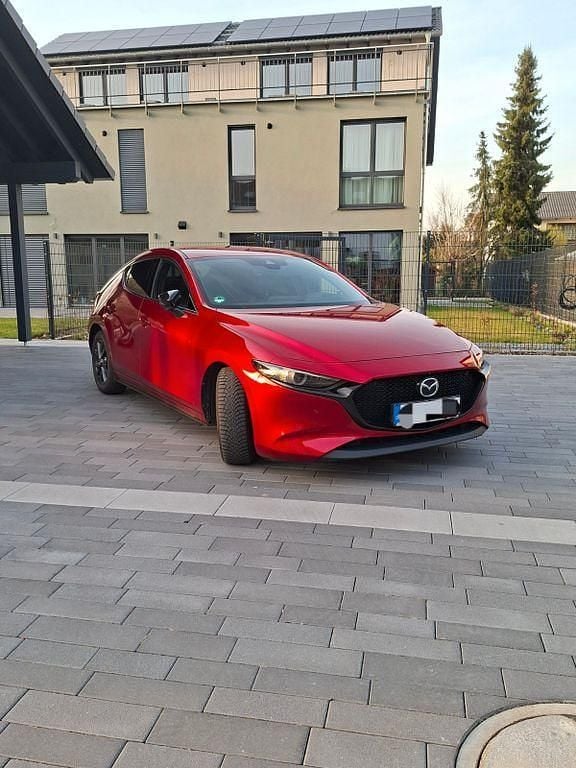 Gebraucht Mazda 3 Selection 122 PS (89 kW) 2019 Rot Limousine