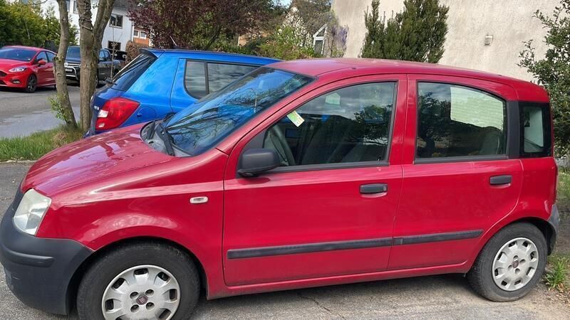 Rot Gebraucht 2009 Fiat Panda Kleinwagen | 1.199 € (Fairer Preis) - Bild 1/2