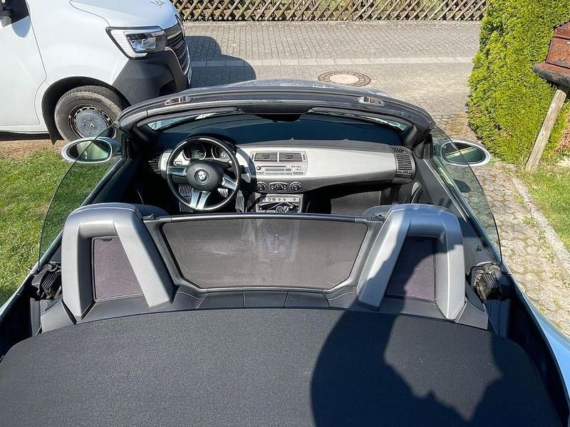 Gebraucht BMW Z4 Performance 231 PS (169 kW) 2004 Silber Cabrio