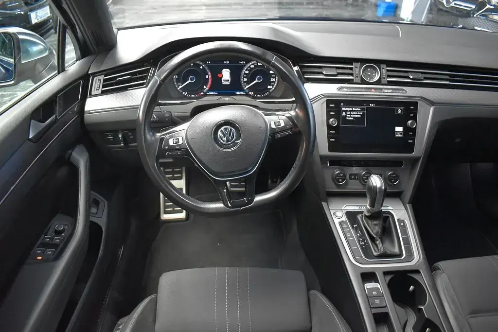 Gebraucht VW Passat Alltrack 190 PS (139 kW) 2018 Blau Kombi