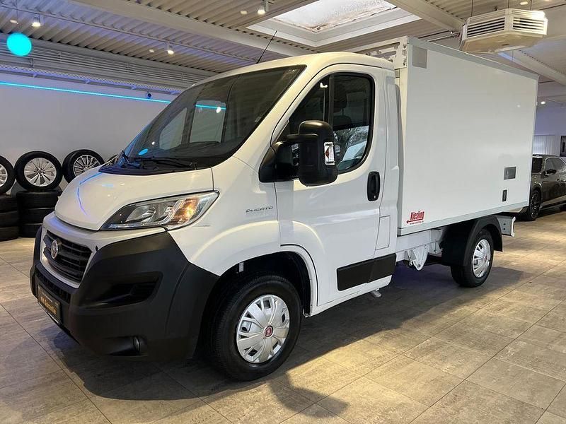 Gebraucht Fiat Ducato 131 PS (96 kW) 2019 Weiß Van