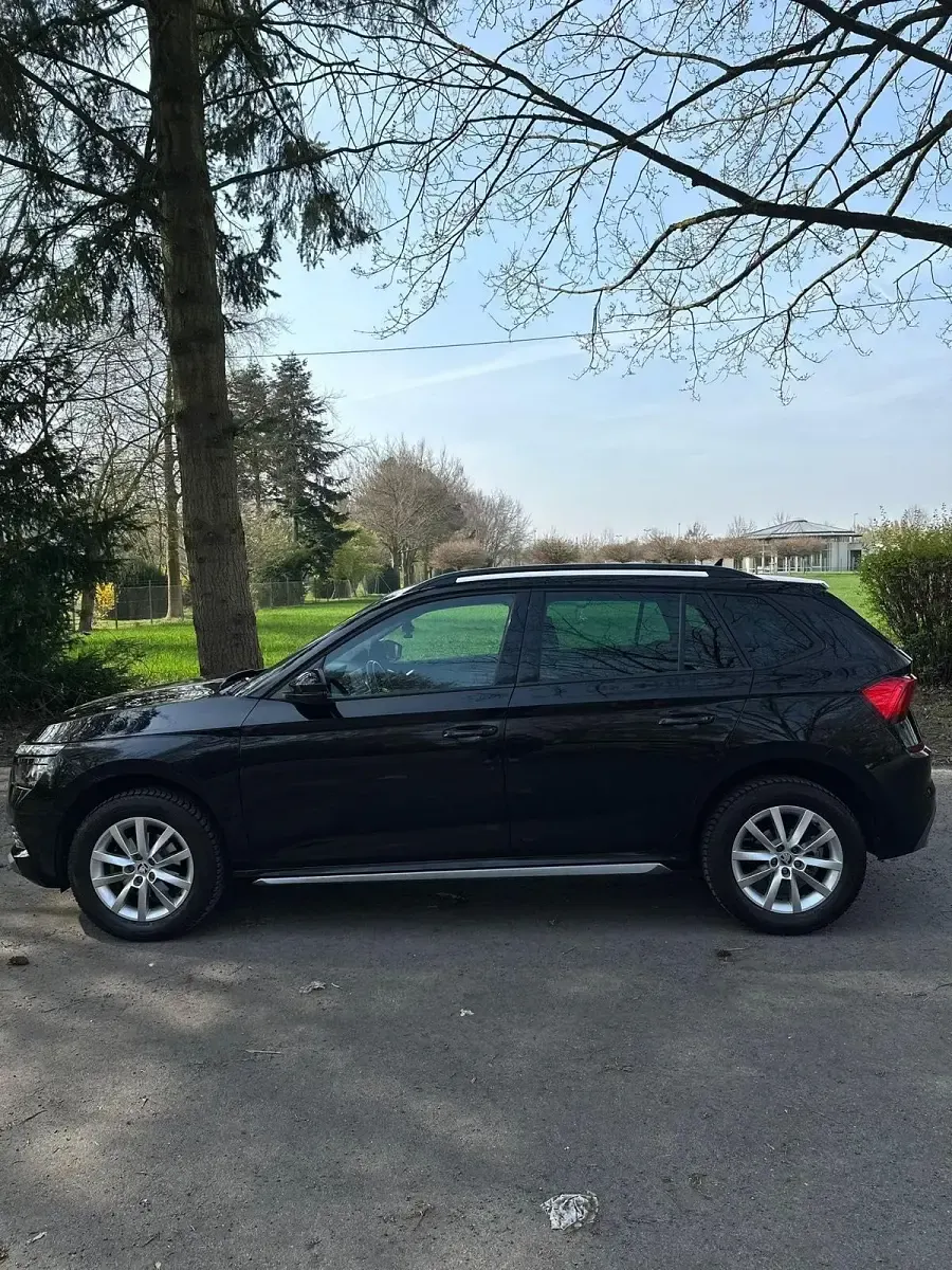 Second-hand Skoda Kamiq Style 150 CP (110 kW) 2020 Negru SUV