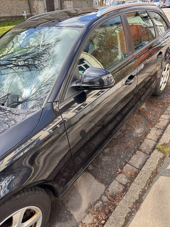 Gebraucht Audi A4 Ambiente 160 PS (117 kW) 2008 Schwarz Kombi