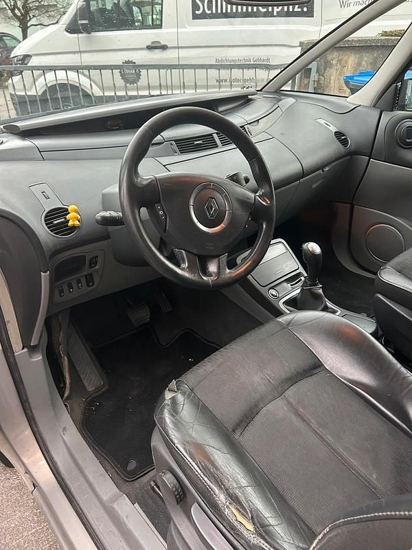 Gebraucht Renault Espace 138 PS (101 kW) 2006 Silber Van / Kleinbus