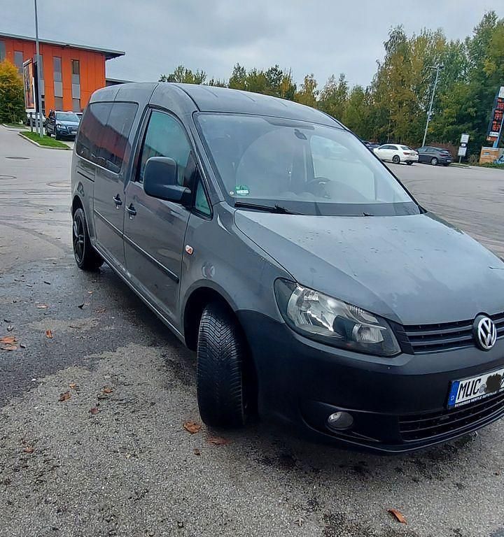 Second-hand VW Caddy 102 CP (75 kW) 2011 Gri Monovolum