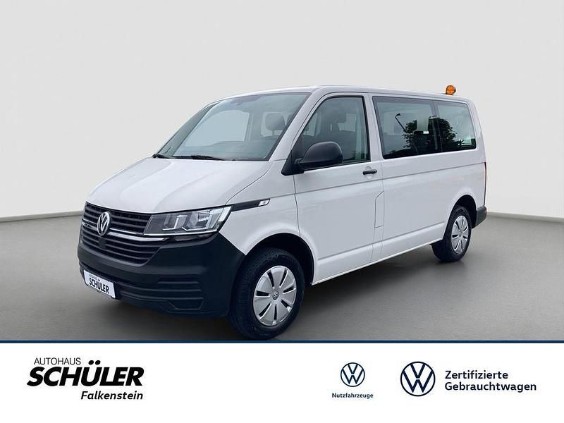 Weiß (candyweiß) Gebraucht 2022 VW T6.1 Van | 32.835 € (Teuer) - Bild 1/4