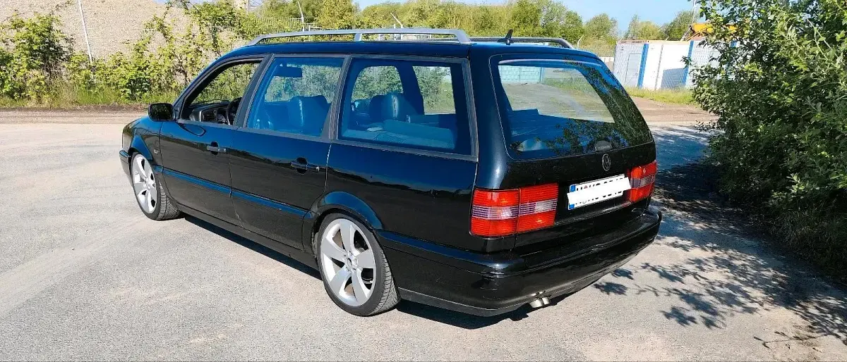 Gebraucht VW Passat 174 PS (127 kW) 1996 Schwarz Kombi