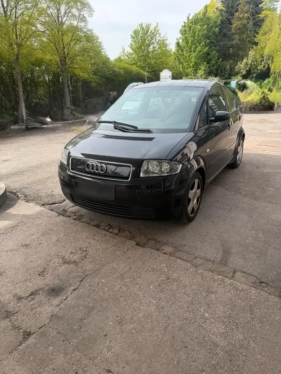 Used Audi A2 110 HP (80 kW) 2003 Black Hatchback