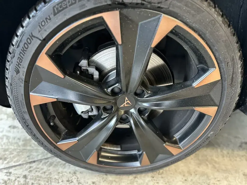 Gebraucht Cupra Ateca 150 PS (110 kW) 2025 Grau SUV