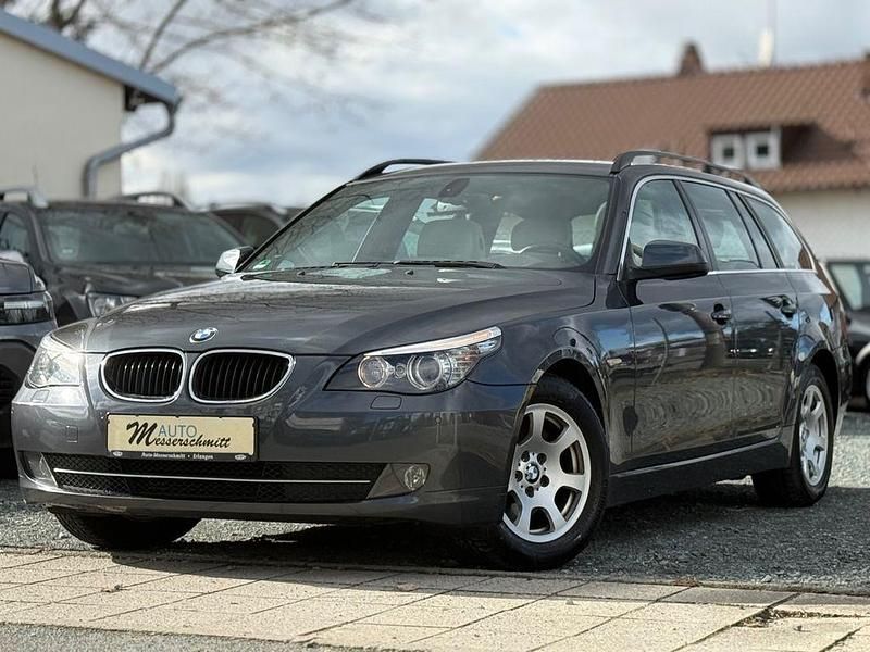 Gebraucht BMW 520 M Sport 177 PS (130 kW) 2010 Grau Kombi