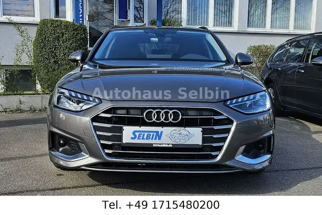 Second-hand Audi A4 Advanced 204 CP (150 kW) 2022 Gri Break
