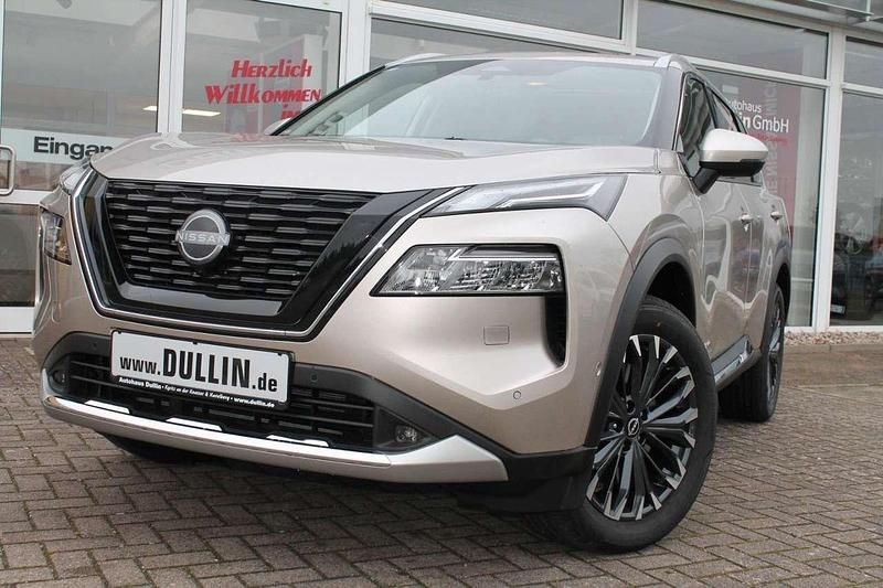 Champagne silver Neu 2025 Nissan X-Trail Tekna+ SUV | 53.950 € - Bild 1/4