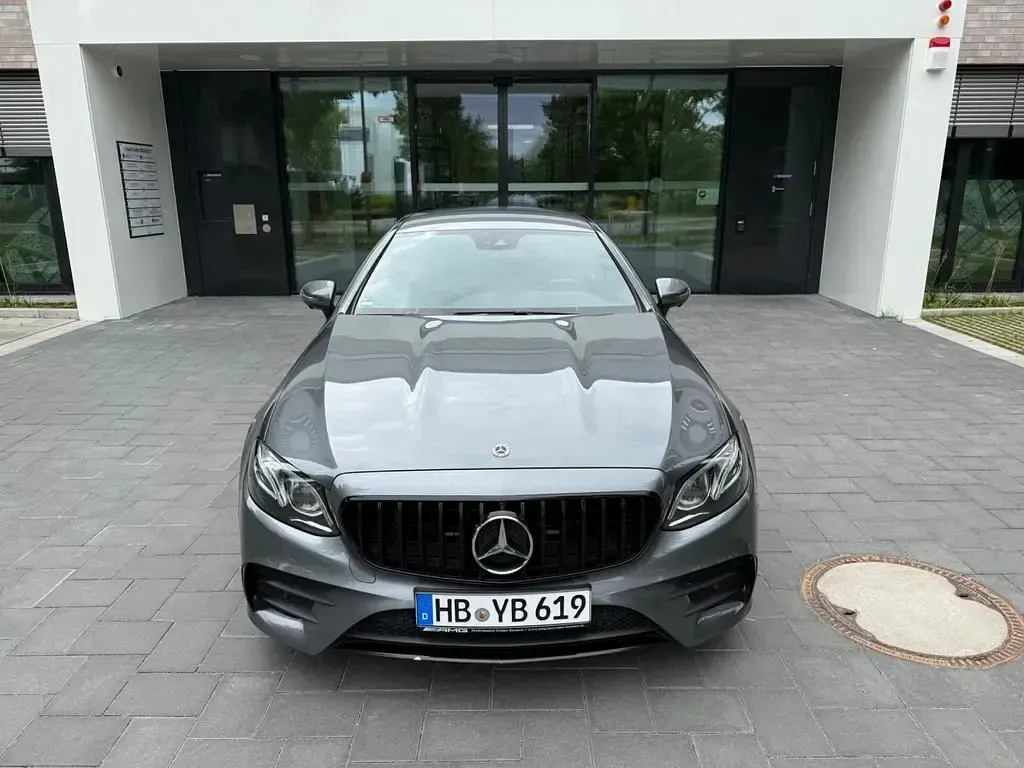 Gebraucht Mercedes E300 AMG 245 PS (180 kW) 2018 Grau Coupé