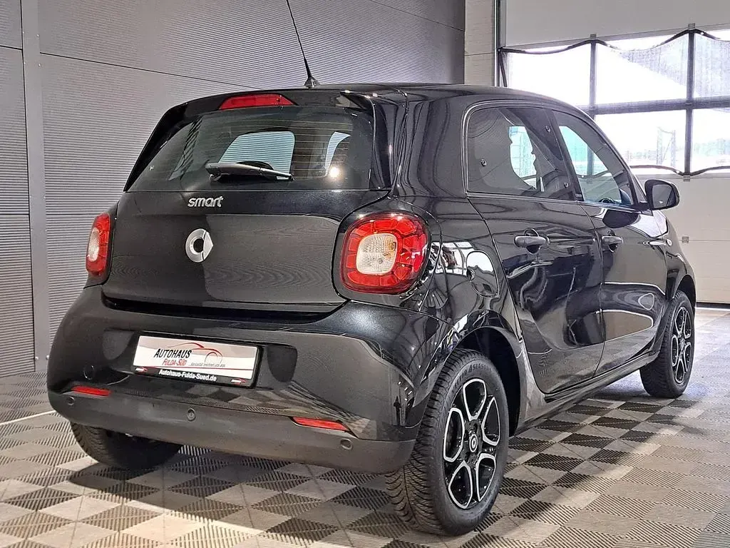 Occasion Smart ForFour Basis 71 ch (52 kW) 2018 Noir Citadine